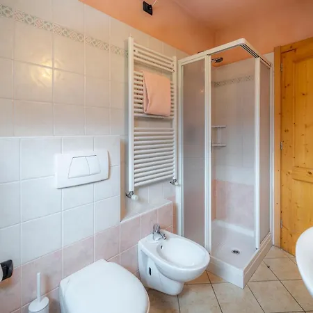 アパート Stefano リヴィーニョ