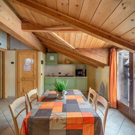 アパート Stefano リヴィーニョ